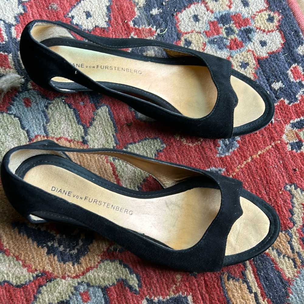 Diane von Furstenberg dressy sandals. Size 6 black suede, 1.5 inch heel
